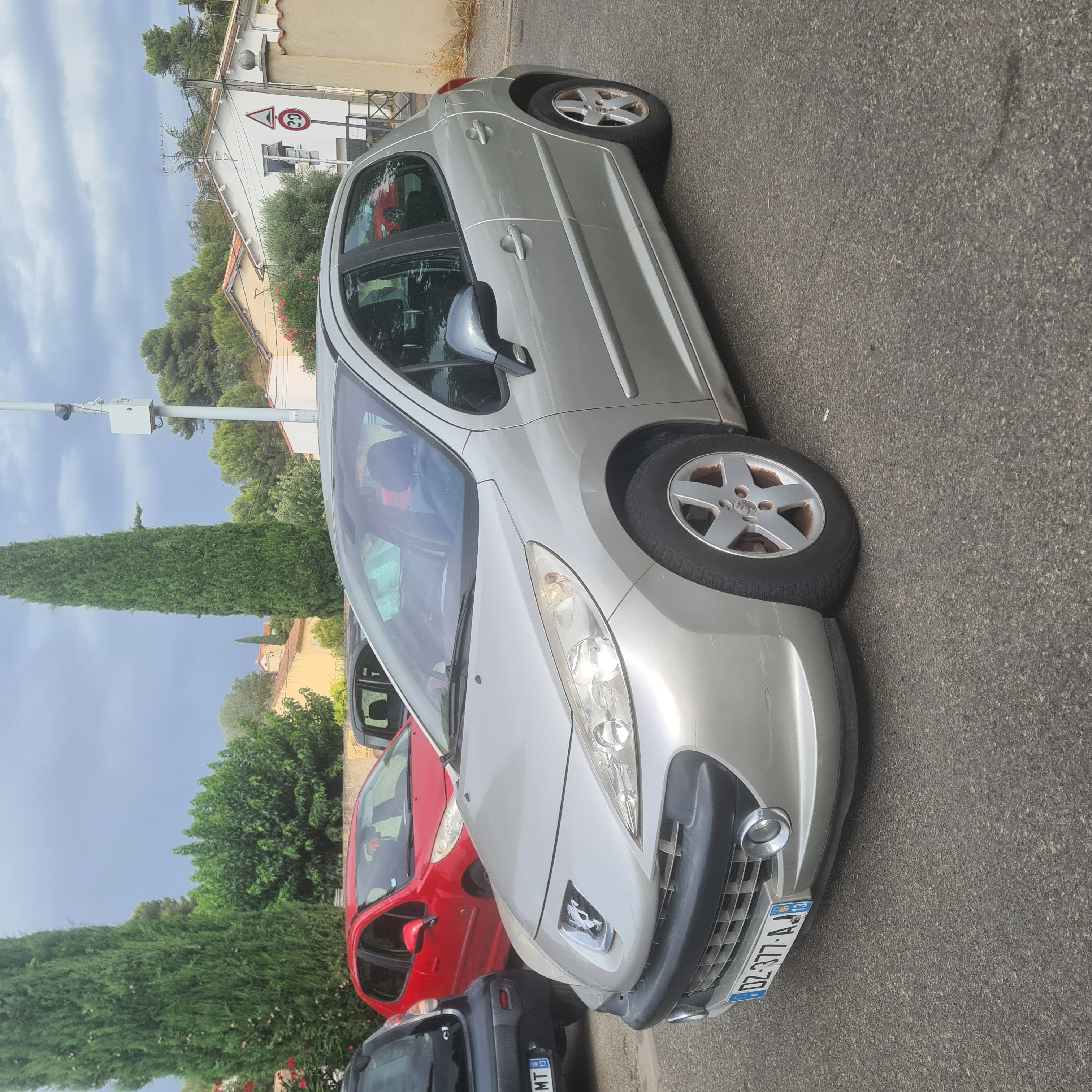 VENDU !! Peugeot 207 Allure 1.4 VTI 95 cv